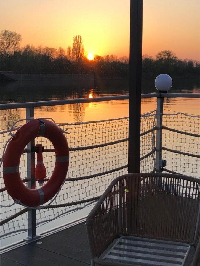 Seinehouse - Maison Flottante Vaux-Sur-Seine Luaran gambar