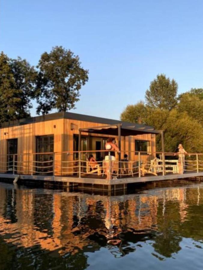 Seinehouse - Maison Flottante Vaux-Sur-Seine Luaran gambar